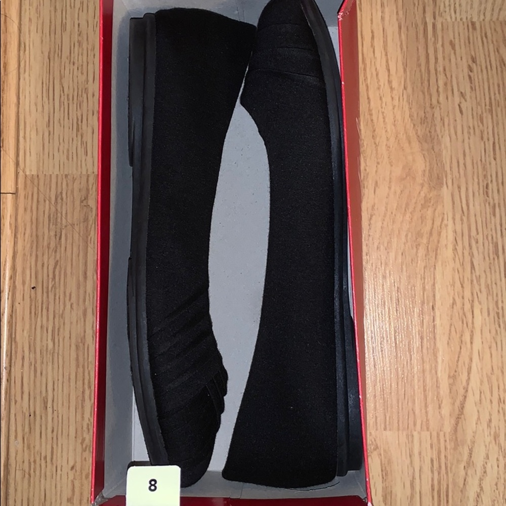 Black flats